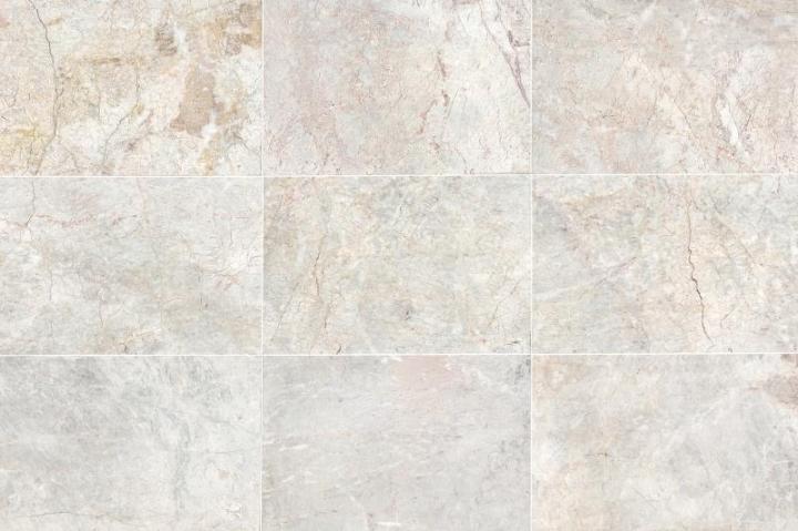 Comment choisir le carrelage pour votre salle de bain ?, Le Pin